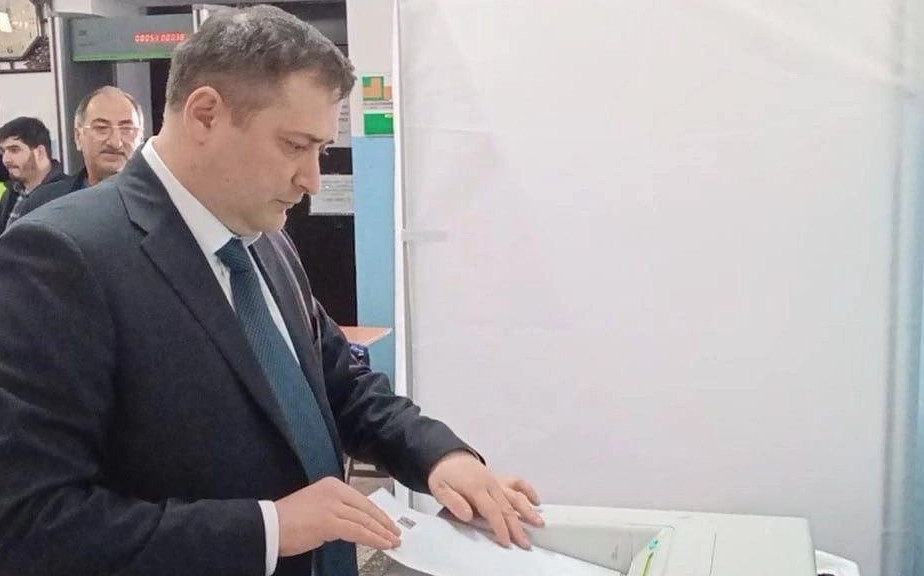 Мурад Казиев принял участие в голосовании на выборах Президента России